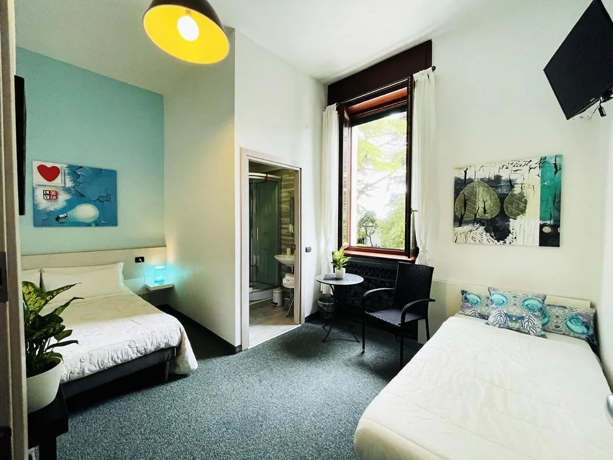 Guest house Casa Giulietta Hotel Desenzano del Garda Italy