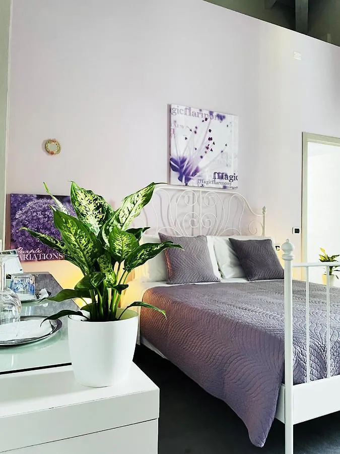 Guest house Casa Giulietta Hotel Desenzano del Garda Italy
