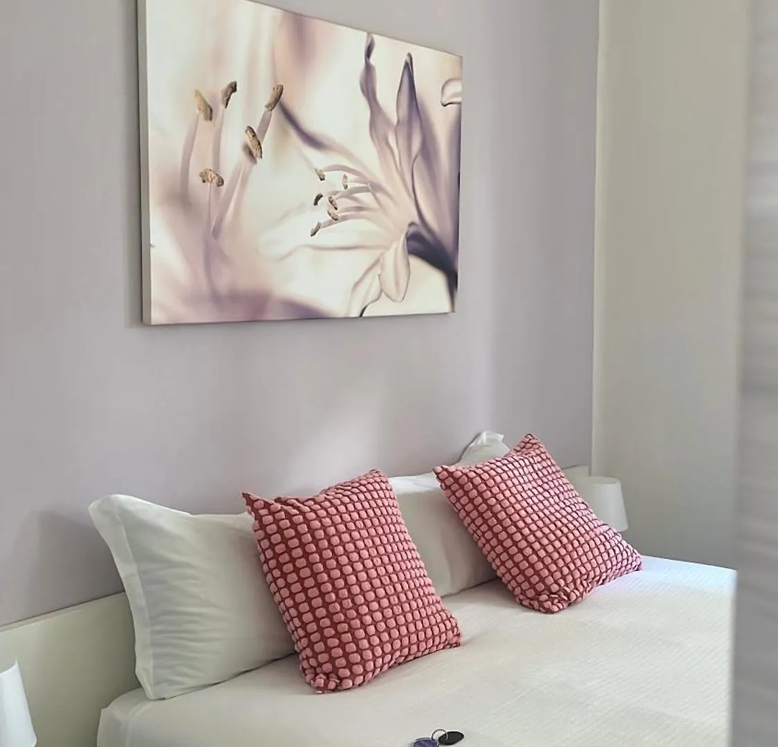 Casa Giulietta Hotel Desenzano del Garda 0*,  Italy
